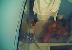Giovane Formosa adolescente video porno 50enne con grandi tette scopata